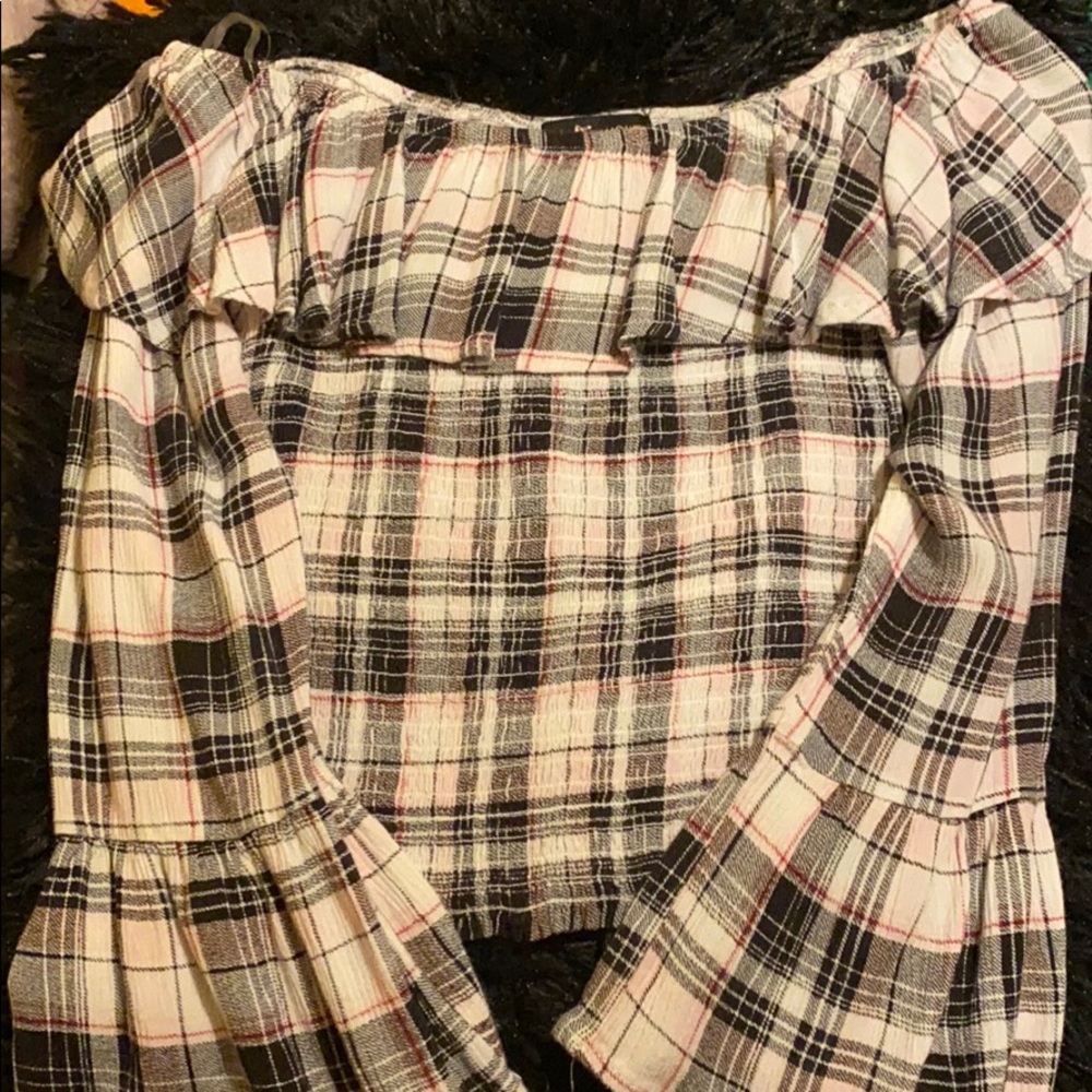 Long Sleeve Crop Top